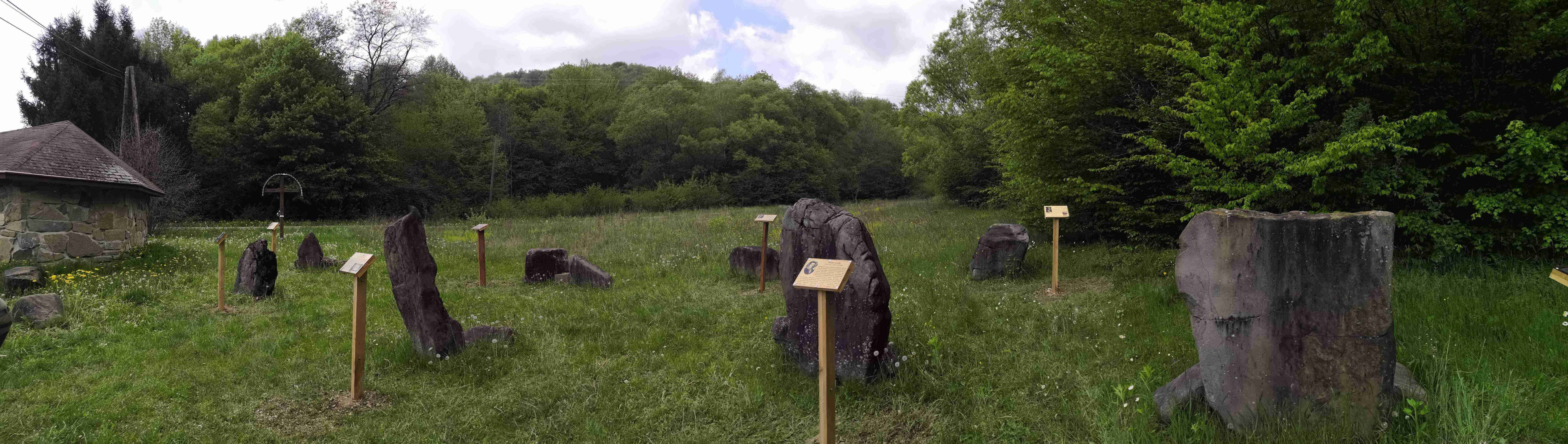 Beskydský panteón - symbolický cintorín