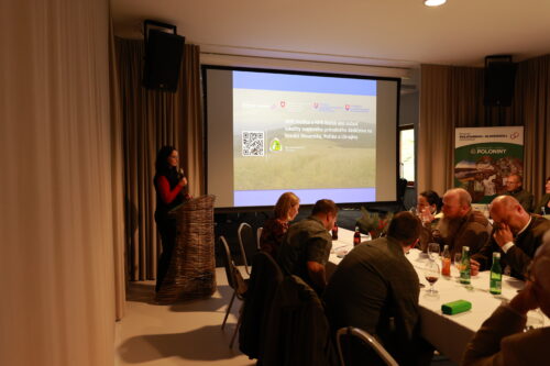 Prezentácia Mgr. Zuzany Bartušovej spolu s účastníkmi.