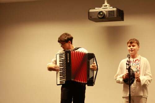 Folklórny súbor ľude spud Beskyda.