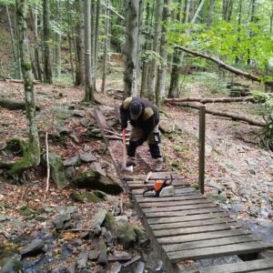 demontáž starej lávky